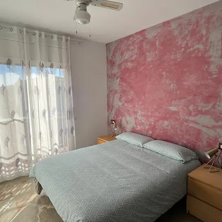 Babu Bcn - Welcoming, Peaceful, 20 Min Airport Drive, Easy Street Parking, 70m2 Apartament Santa Coloma De Cervello