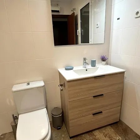 Babu Bcn - Welcoming, Peaceful, 20 Min Airport Drive, Easy Street Parking, 70m2 Апартаменты Santa Coloma De Cervello